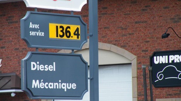 Conférence sur la hausse des prix de l’essence