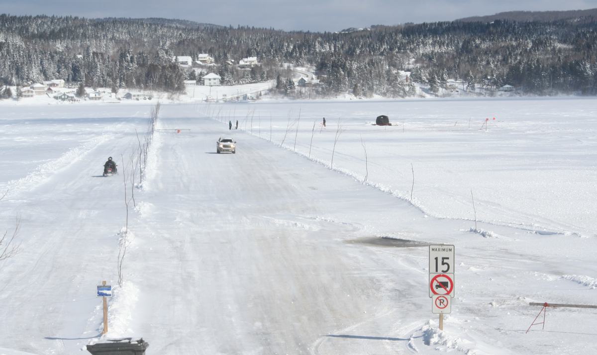 Pont de glace temporairement fermé - Info Dimanche
