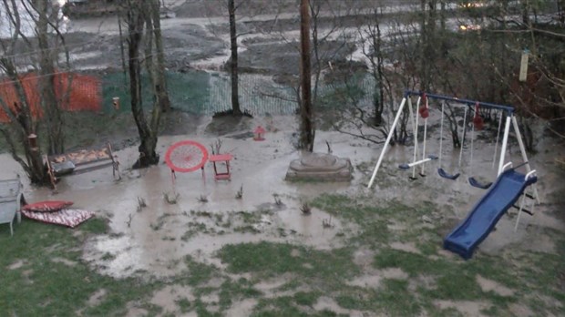 L’eau cause des dommages à Rivière-du-Loup