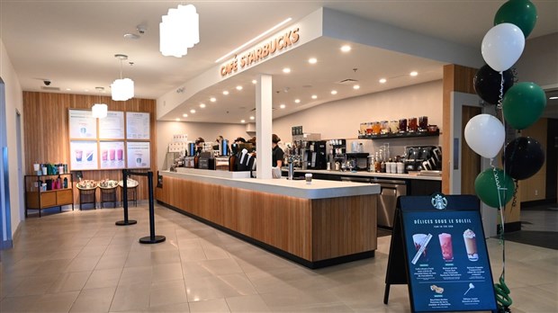 Le Starbucks de Rivière-du-Loup est officiellement ouvert