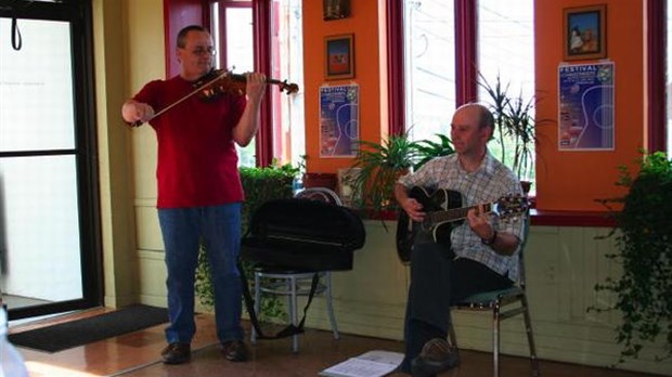 Retour de plusieurs incontournables au Festival des chansonniers