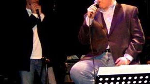 Le bluesman Bob Walsh et son harmonica à la Maison de la Culture