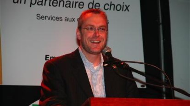 Claude Béchard reprend du service