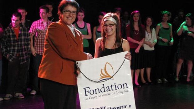 Virginie Bernier remporte la finale locale de Cégeps en spectacle
