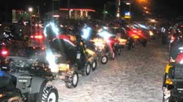 Parade aux Flambeaux du Club de VTT l'Est-Quad