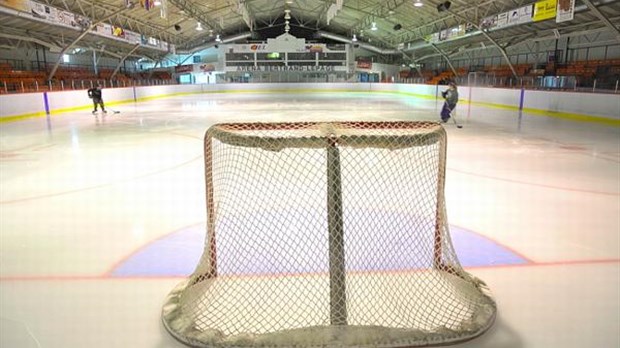 La saison de hockey est sauvée à Trois-Pistoles
