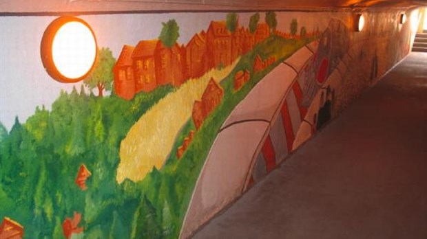 Rivière-du-Loup revampe son tunnel piétonnier