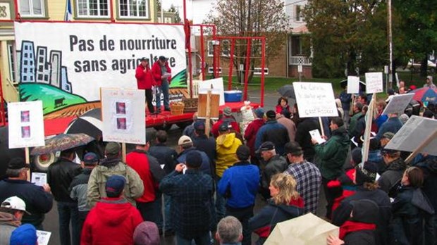 Les producteurs agricoles manifestent
