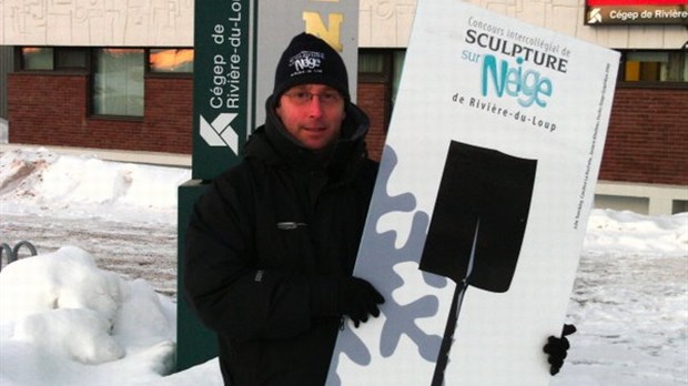 Concours intercollégial de sculptures sur neige de Rivière-du-Loup