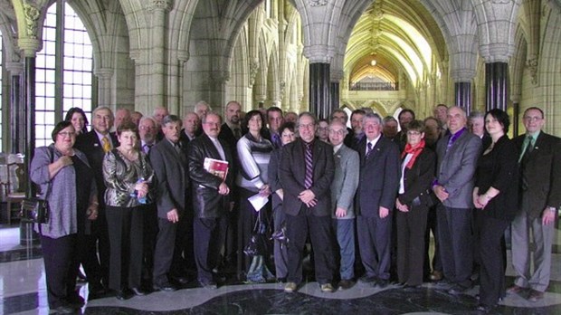 29 maires du comté à Ottawa, une première au Canada