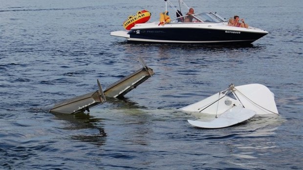 Un hydravion rate son décollage