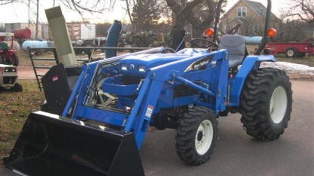 Un tracteur comme arme