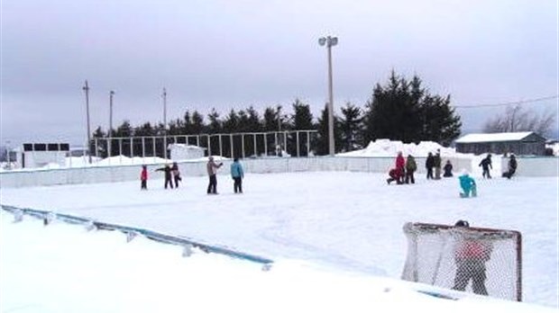 Période d’inscription pour le Tournoi amical de pond hockey