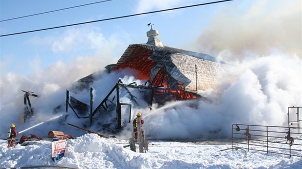 Violent incendie à Saint-Antonin