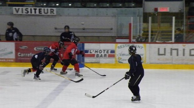 Début des inscriptions pour l'École de hockey des Albatros