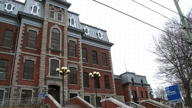 Pierre Dufour était de retour au palais de justice
