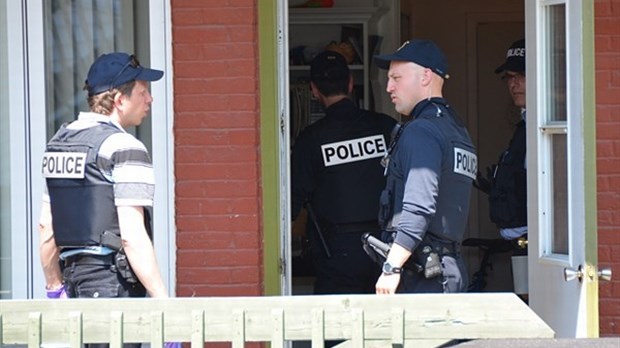 Perquisition décevante pour les policiers