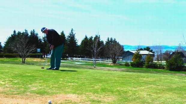 Tournoi «Deux trous, meilleur trou» au Club de golf de Cacouna