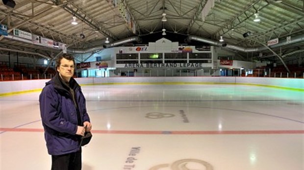 Aréna Trois-Pistoles: la glace a fondu