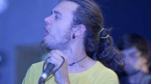 Sebrioux en spectacle au Café Grains de folie