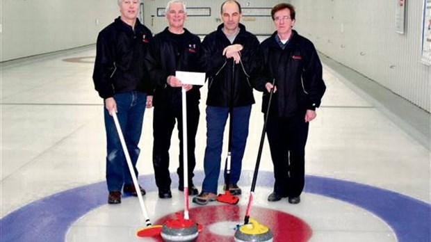 Des équipes nous représentent en curling