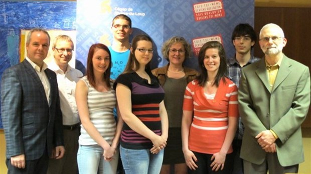 Des étudiants se distinguent à Bourstad 2012