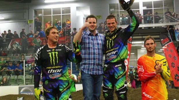Karl Normand prend sa revanche sur Dave Ginolfi