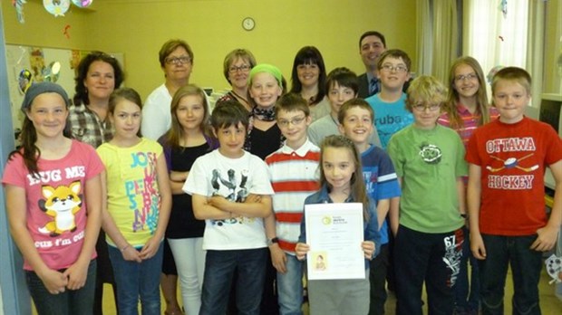 L’École L’Italien reçoit 1 000 $ de Métro
