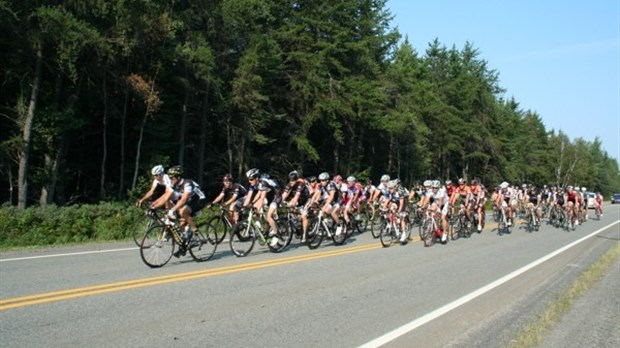 Championnats québécois de cyclisme: Rivière-du-Loup relève le défi avec brio