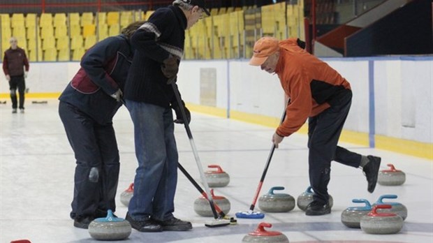 Le Club de curling vous ouvre ses portes