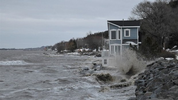 Ouragan Sandy: le gouvernement du Québec est déjà sur un pied d'alerte