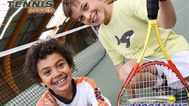 Du tennis intérieur pour les jeunes de la région