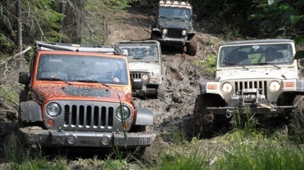 Le départ de la 10e année du Club Jeep de l’Est