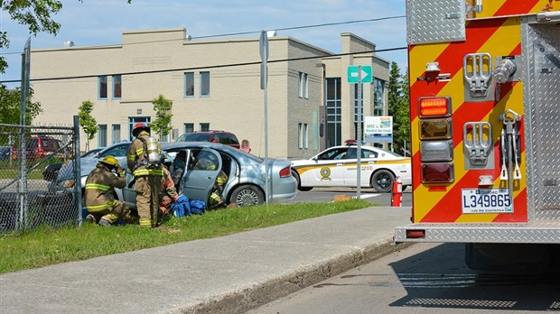 Collision à l'angle des rues Desjardins et St-Pierre