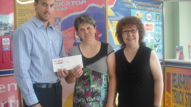 Guylaine Jean remporte 500 $ d’essence chez Gaz-O-Bar