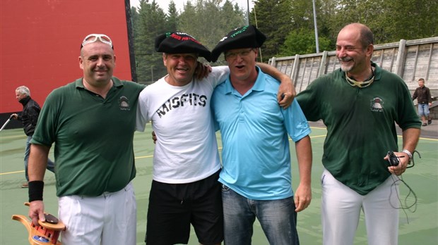 Un tournoi de pelote basque endiablé