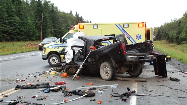 2 personnes décèdent dans la collision à Saint-Honoré