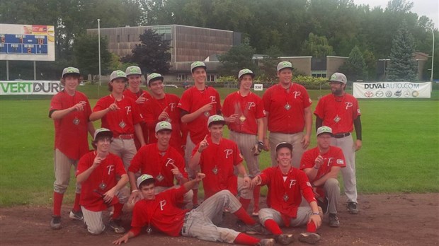 Baseball midget: Trois-Pistoles champions provinciaux