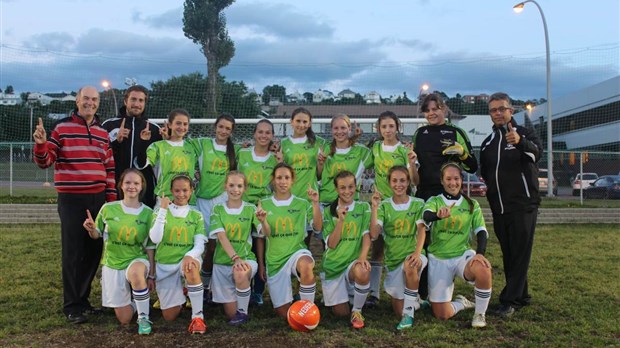 Le U14 Hyundai McDonald's à la Coupe Saputo