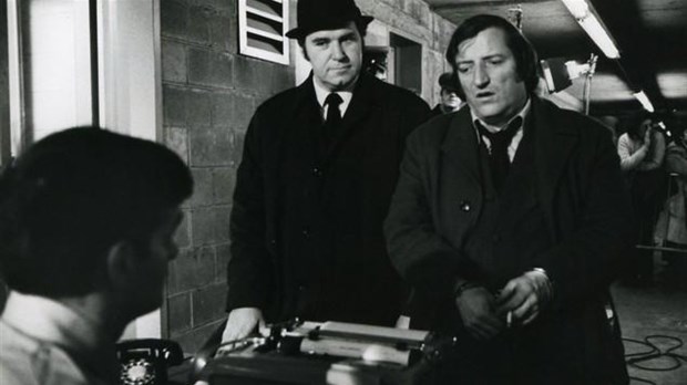 Voyez le film «Les ordres», de Michel Brault