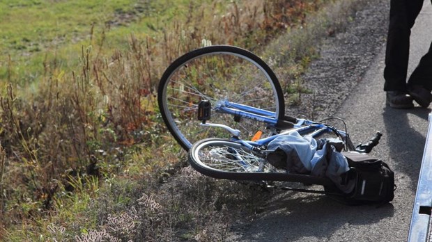 Cycliste gravement blessée: la SQ recherche des témoins