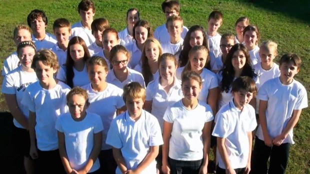 L’équipe de Salut, Bonjour! au Collège Notre-Dame