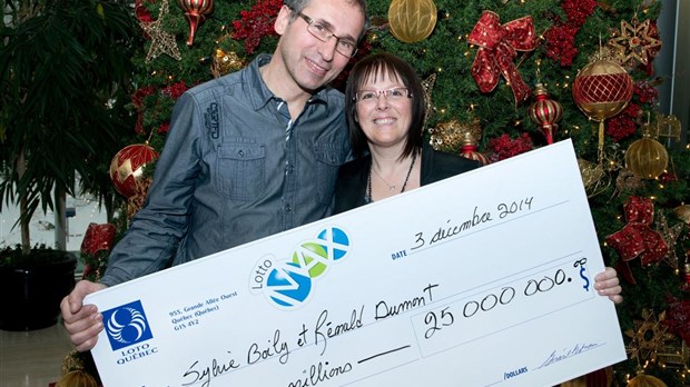 Un couple de la région remporte 25 millions $