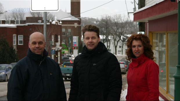 Centre-ville: des commerçants défendent la tarification de 225$