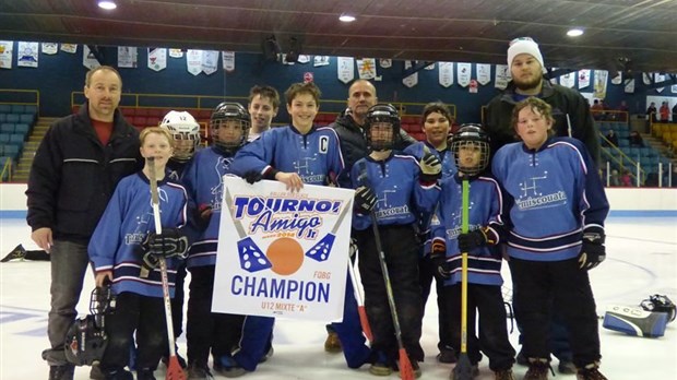 Le Blitz U15 et U12 demeure invaincu à Daveluyville
