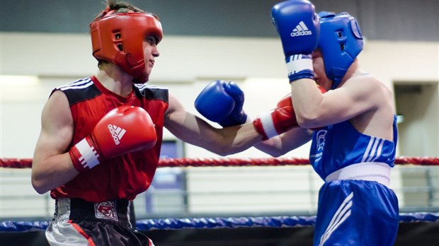 L’École de boxe olympique fait des champions aux Gants de Bronze
