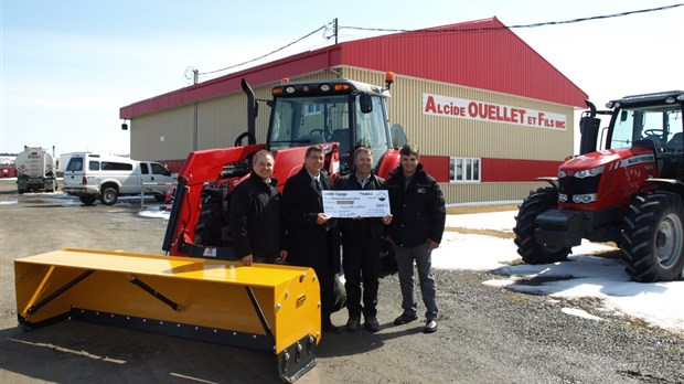 Normand Leblanc gagne le grand prix du concours Cotech – Alcide Ouellet et fils inc.