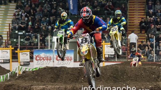 Un 34e Motocross spectaculaire