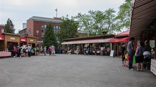 Épluchette au Marché public Lafontaine ce samedi