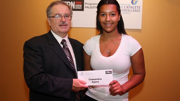 Cassandra Ayers est boursière de la Fondation de l’athlète d’excellence
